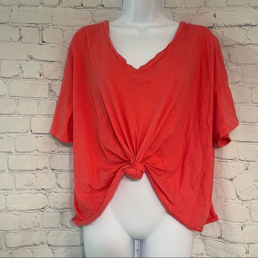 Loose Fitted Knotted Crop Top 2X